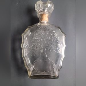 Vintage Whiskey Bottle ANCHOR HOCKING Tree Of Life Decanter Rare Stopper…